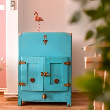 Charm And Modern Style- Elegant In The Historic