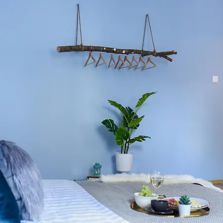 Charm And Modern Style- Elegant In The Historic Бухарест