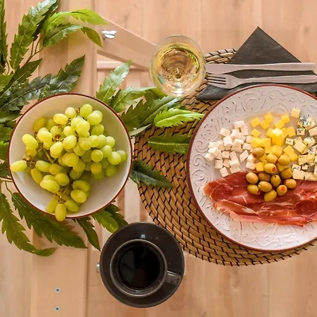 Апартаменты Charm And Modern Style- Elegant In The Historic Бухарест