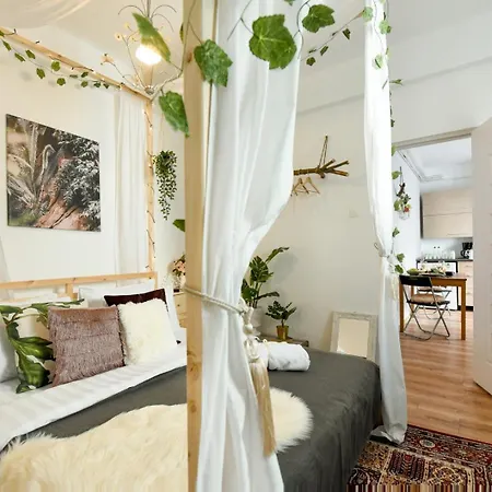 Charm And Modern Style- Elegant In The Historic * Bükreş