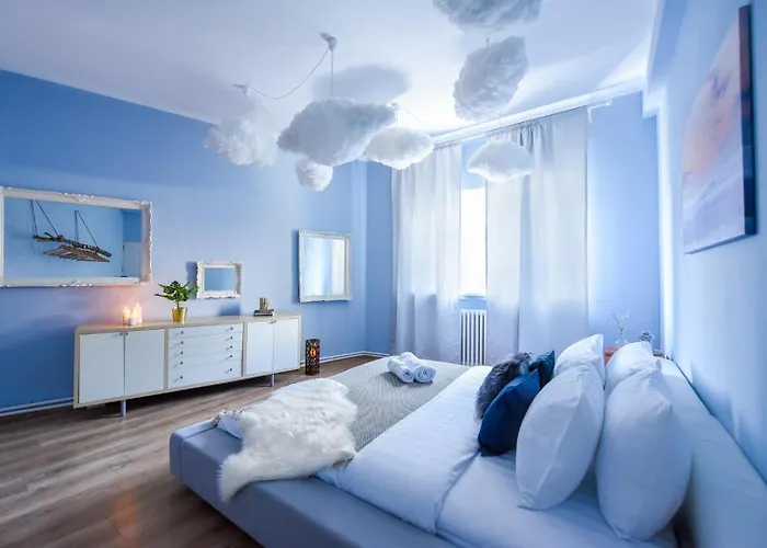 Charm And Modern Style- Elegant In The Historic * Бухарест