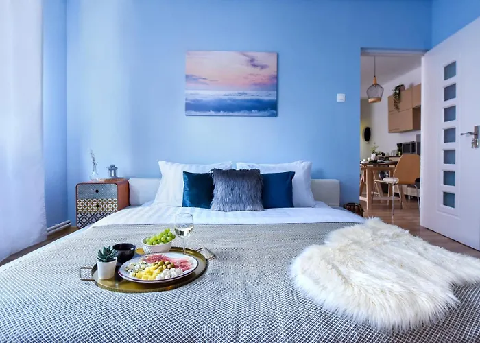 Apartman Charm And Modern Style- Elegant In The Historic *